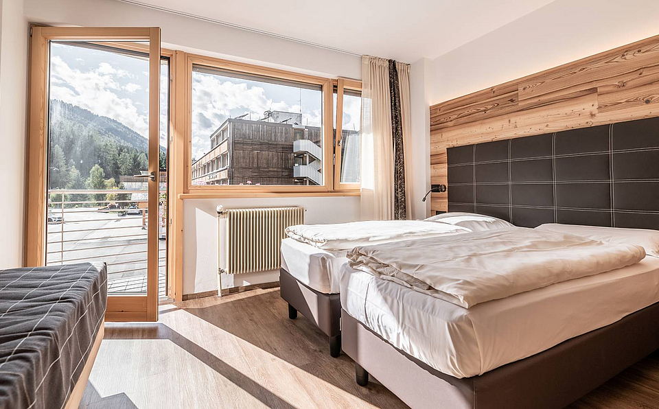 Double room with balcony, Mezzana, Trentino Double room with balcony, Mezzana, Trentino