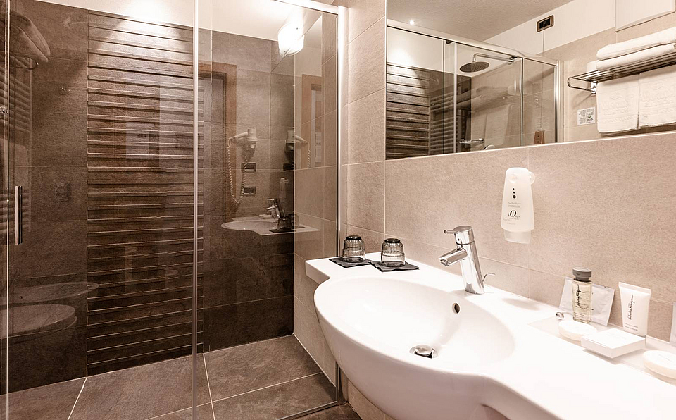 Double room with balcony, Mezzana, Trentino Double room with balcony, Mezzana, Trentino